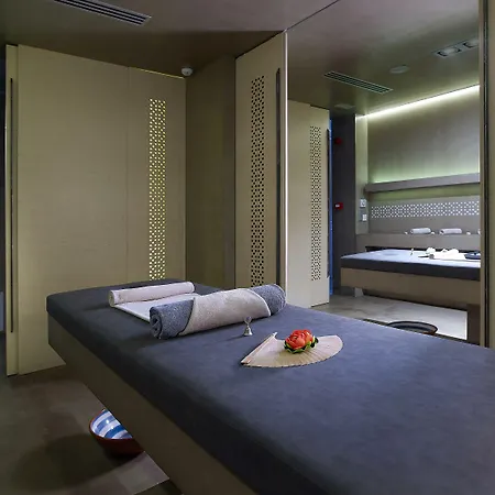  Elysium Beach Resort 5* Χερσόνησος