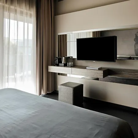 Nema Design & - Small Luxury Of The World (adults Only) Hotel